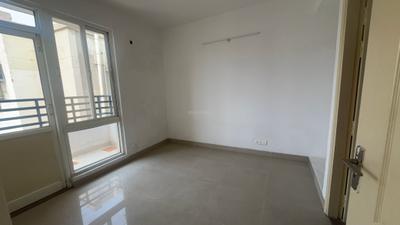 Bedroom Image of 1600 Sq.ft 3.5 BHK Apartment / Flat for rent in Stellar Jeevan, Noida Extension Greater Noida for Rs. 25000