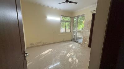 Bedroom Image of 3100 Sq.ft 4 BHK Builder Floor for rent in Ansal Esencia Sector 67, Sector 67 Gurgaon for Rs. 60000