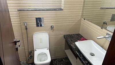 Image of 1300 Sq.ft 3 BHK Builder Floor for rent in Shahdara, New Delhi for Rs. 45000