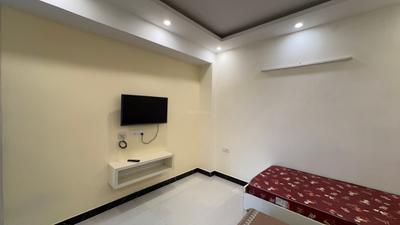 Living Room Image of 500 Sq.ft 1 BHK Builder Floor for rent in DLF Phase 3 Gurgaon for Rs. 32500