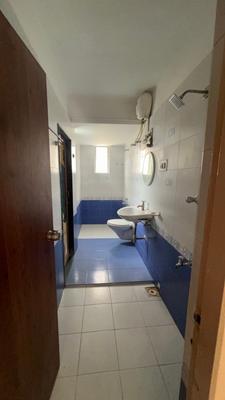 Image of 1300 Sq.ft 3 BHK Apartment / Flat for rent in Race Course, Vadodara for Rs. 30000