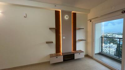 Living Room Image of 1000 Sq.ft 2 BHK Apartment / Flat for rent in Vario Homes, Hebbal Bengaluru for Rs. 67000