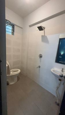 Bathroom Image of 450 Sq.ft 1 BHK Independent House for rent in Junnasandra Bengaluru for Rs. 25000