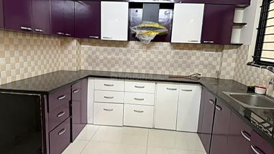 Kitchen Image of 1100 Sq.ft 2 BHK Builder Floor for rent in Mahalakshmi Nagar Indore for Rs. 21000