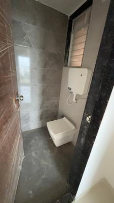 Bathroom Image of 700 Sq.ft 1 BHK Apartment / Flat for sale in Triveni Heights, Ulwe Navi Mumbai for Rs. 7500000