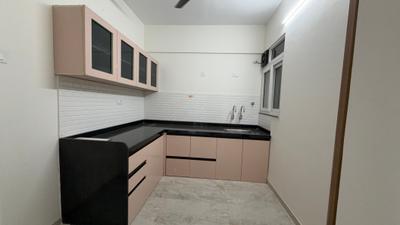 Kitchen Image of 960 Sq.ft 2 BHK Apartment / Flat for rent in Majestique Marbella, Kharadi Pune for Rs. 37100