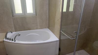 Image of 2719 Sq.ft 3 BHK Apartment / Flat for sale in Central Park Resorts, Sector 48, Gurgaon for Rs. 71500000