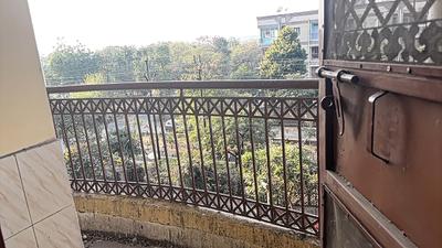 Balcony Image of 1700 Sq.ft 3 BHK Apartment / Flat for rent in Vasundhara Ghaziabad for Rs. 26000
