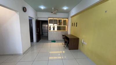Living Room Image of 610 Sq.ft 1 BHK Apartment / Flat for rent in Duville Riverdale Heights, Kharadi Pune for Rs. 35000
