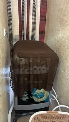 Bathroom Image of 600 Sq.ft 1 BHK Builder Floor for rent in Palam Vihar Gurgaon for Rs. 23000