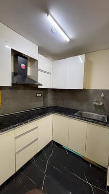 Kitchen Image of 750 Sq.ft 2 BHK Apartment / Flat for rent in Chhattarpur New Delhi for Rs. 25000