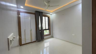 Bedroom Image of 910 Sq.ft 2 BHK Apartment / Flat for rent in The 102, Joka Kolkata for Rs. 22000