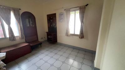Bedroom Image of 1000 Sq.ft 3 BHK Apartment / Flat for sale in Dhakuria Kolkata for Rs. 4500000