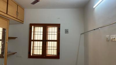 Bedroom Image of 825 Sq.ft 2 BHK Apartment / Flat for sale in Srirangam Tiruchirappalli for Rs. 4700000