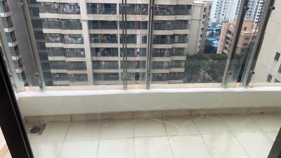 Balcony Image of 1150 Sq.ft 2 BHK Apartment / Flat for sale in K Raheja Vistas, Powai Mumbai for Rs. 28900000