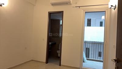 Bedroom Image of 1625 Sq.ft 3 BHK Builder Floor for rent in Smartworld Orchard, Sector 61 Gurgaon for Rs. 55000