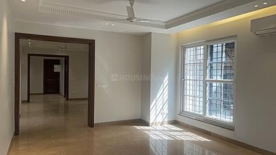 Living Room Image of 2000 Sq.ft 4 BHK Apartment / Flat for sale in DDA Sector C Pocket 8, Vasant Kunj New Delhi for Rs. 56000000