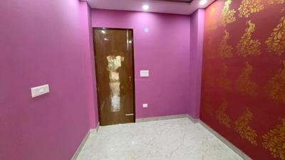 Bedroom Image of 500 Sq.ft 2 BHK Apartment / Flat for sale in Sector 4 Rohini New Delhi for Rs. 2800000