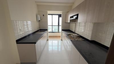 Kitchen Image of 1200 Sq.ft 3 BHK Apartment / Flat for sale in Kalpataru Magnus, Bandra East Mumbai for Rs. 65000000