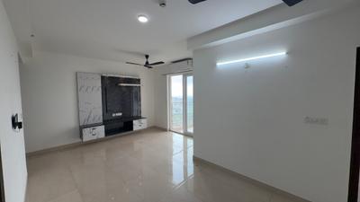 Living Room Image of 1300 Sq.ft 3 BHK Apartment / Flat for rent in Hero Homes, Sector 104 Gurgaon for Rs. 39000