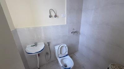 Image of 1200 Sq.ft 3 BHK Apartment / Flat for rent in Pyramid Infinity, Sector 70, Gurgaon for Rs. 19000