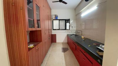 Kitchen Image of 1500 Sq.ft 3 BHK Apartment / Flat for rent in Kumar Parisar, Kothrud Pune for Rs. 55000