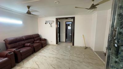 Living Room Image of 1800 Sq.ft 3 BHK Builder Floor for sale in Ashoka Enclave Faridabad for Rs. 19000000