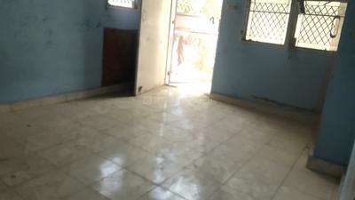 Bedroom Image of 850 Sq.ft 2 BHK Apartment / Flat for sale in Paschim Vihar New Delhi for Rs. 6000000