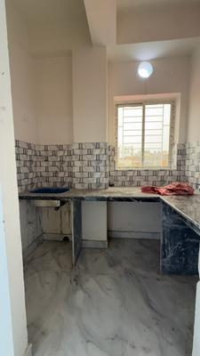 Kitchen Image of 700 Sq.ft 2 BHK Builder Floor for rent in Topsia Kolkata for Rs. 15000