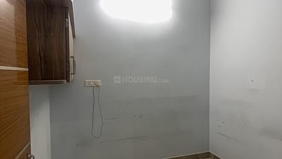 Living Room Image of 1250 Sq.ft 2 BHK Builder Floor for rent in Indira Nagar Lucknow for Rs. 15000