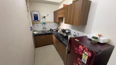 Kitchen Image of 584 Sq.ft 1 BHK Apartment / Flat for rent in Aditya Urban Homes Phase 1C, Bamheta Village Ghaziabad for Rs. 17000