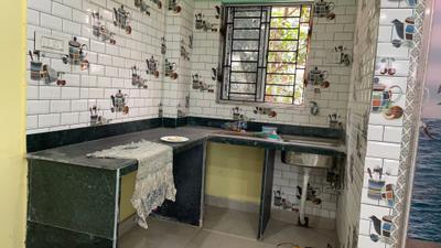 Kitchen Image of 950 Sq.ft 2 BHK Apartment / Flat for sale in Keshtopur Kolkata for Rs. 3250000