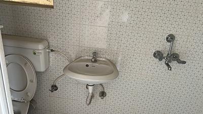 Bathroom Image of 300 Sq.ft 1 BHK Apartment / Flat for sale in Eden Solaris City Serampore , Serampore Hooghly for Rs. 1800000