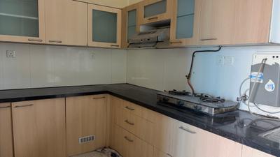 Kitchen Image of 1300 Sq.ft 2 BHK Apartment / Flat for rent in Amanora Aspire Towers, Hadapsar Pune for Rs. 58000