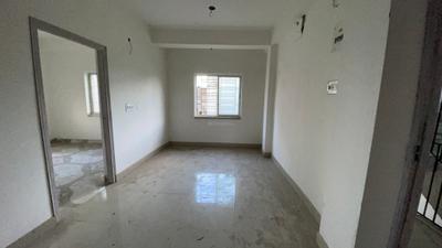 Living Room Image of 680 Sq.ft 2 BHK Apartment / Flat for sale in Keshtopur Kolkata for Rs. 3128000