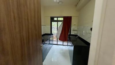 Kitchen Image of 850 Sq.ft 2 BHK Apartment / Flat for sale in Lodha Sterling Tower C, Thane West Thane for Rs. 22000000