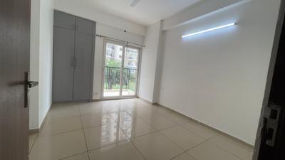 Bedroom Image of 900 Sq.ft 2.5 BHK Apartment / Flat for sale in Gulshan Botnia, Sector 144 Noida for Rs. 15500000