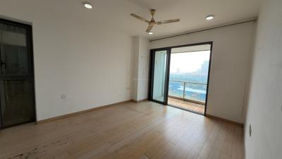 Bedroom Image of 1000 Sq.ft 2 BHK Apartment / Flat for sale in Lodha New Cuffe Parade, Sion Mumbai for Rs. 30500000