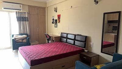 Bedroom Image of 485 Sq.ft 1 RK Apartment / Flat for rent in Supertech Ecociti, Sector 137 Noida for Rs. 19800