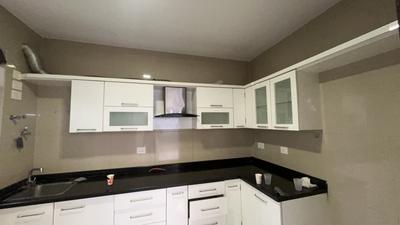 Kitchen Image of 1800 Sq.ft 3 BHK Apartment / Flat for rent in Puravankara Sunflower, Binnipete Bengaluru for Rs. 65000
