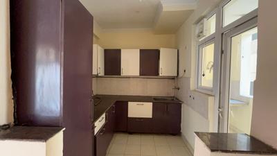 Kitchen Image of 1420 Sq.ft 3 BHK Apartment / Flat for sale in Amrapali Silicon City, Sector 76 Noida for Rs. 14000000