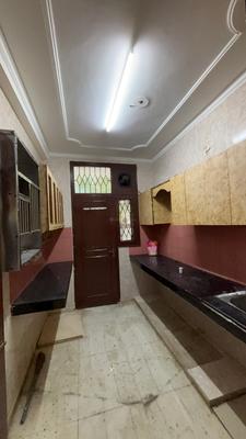 Kitchen Image of 1950 Sq.ft 2 BHK Builder Floor for rent in Palm Ardee City, Sector 52 Gurgaon for Rs. 38000