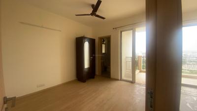 Bedroom Image of 1943 Sq.ft 3 BHK Apartment / Flat for sale in DLF Express Greens, Manesar Gurgaon for Rs. 15000000