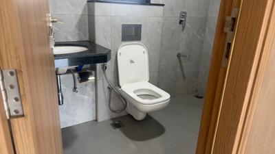 Image of 1500 Sq.ft 3 BHK Apartment / Flat for sale in Godrej Urban Park, Powai, Mumbai for Rs. 30000000