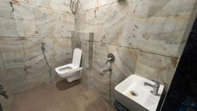 Bathroom Image of 1500 Sq.ft 1 RK Builder Floor for rent in Nipania Indore for Rs. 15000