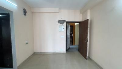 Living Room Image of 585 Sq.ft 1 BHK Apartment / Flat for rent in Amrapali Dream Valley 2, Noida Extension Greater Noida for Rs. 16000