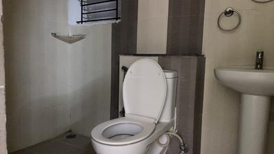 Adithya Sollievo Bathroom One 4