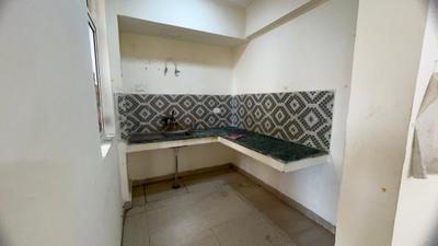 Kitchen Image of 980 Sq.ft 2 BHK Apartment / Flat for rent in Jaypee Kosmos, Sector 134 Noida for Rs. 21000