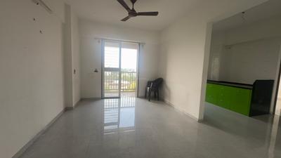 Living Room Image of 1205 Sq.ft 2 BHK Apartment / Flat for rent in Shreeji Sky View, Renuka Nagar Nashik for Rs. 19000