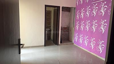 Bedroom Image of 955 Sq.ft 2.5 BHK Builder Floor for rent in Nirala Estate, Noida Extension Greater Noida for Rs. 20000